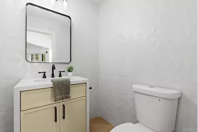 2533 Holly Valley Drive, Vista, CA 92084 - Photo 31