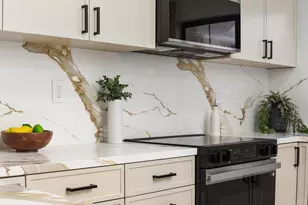 2533 Holly Valley Dr, Vista, CA 92084 - Photo 17