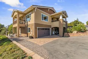 27636 Mountain Meadow Rd, Escondido, CA 92026 - Photo 9