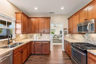 27636 Mountain Meadow Road, Escondido, CA 92026 - Photo 21