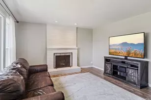 915 Crest View Dr, Vista, CA 92081 - Photo 7