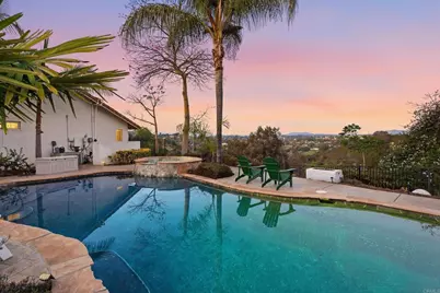 2449 Trails End, Fallbrook, CA 92028 - Photo 3