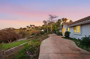 2449 Trails End, Fallbrook, CA 92028 - Photo 5