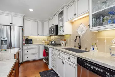 7139 Linden, Carlsbad, CA 92011 - Photo 15