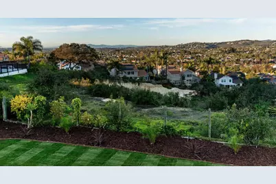 1619 N Willowspring Drive, Encinitas, CA 92024 - Photo 7