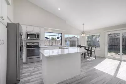 4413 Point Degada, Oceanside, CA 92058 - Photo 5