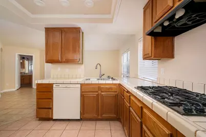 1744 Via Allena, Oceanside, CA 92056 - Photo 11