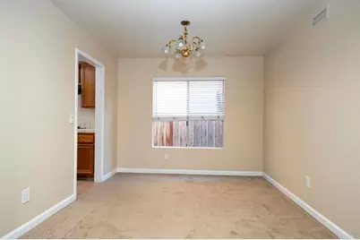 1744 Via Allena, Oceanside, CA 92056 - Photo 9