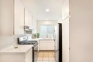 663 Charles Dr, Oceanside, CA 92057 - Photo 5