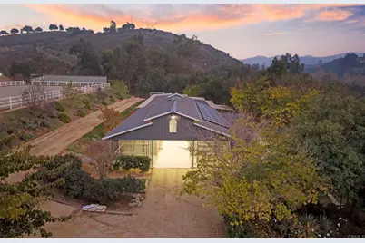 1160 Little Gopher Canyon, Vista, CA 92084 - Photo 39