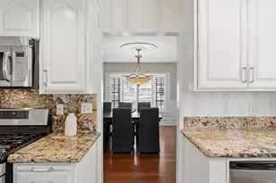 17821 Quintana Ln, Huntington Beach, CA 92647 - Photo 21