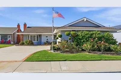 17821 Quintana Lane, Huntington Beach, CA 92647 - Photo 5