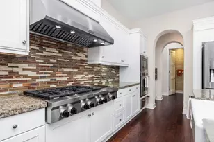 2925 Valley St, Carlsbad, CA 92008 - Photo 11