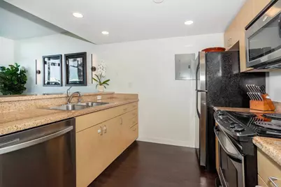 425 W Beech Street #856, San Diego, CA 92101 - Photo 3