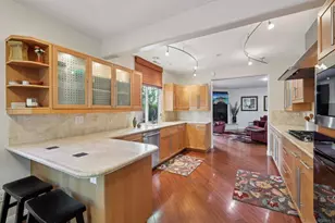 6712 Cantil St, Carlsbad, CA 92009 - Photo 5