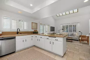 934 San Lorenzo Ct, Solana Beach, CA 92075 - Photo 19