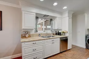 10321 Santana Ranch Dr, Santee, CA 92071 - Photo 9