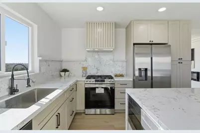 3046 Whittier Street, San Diego, CA 92106 - Photo 9