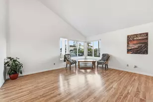 2736 Victoria Ave, Carlsbad, CA 92010 - Photo 9