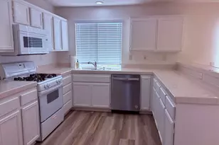 367 Rimhurst Ct, Oceanside, CA 92058 - Photo 11