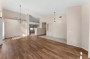 39785 Spinning Wheel Dr, Murrieta, CA 92562 - Photo 7