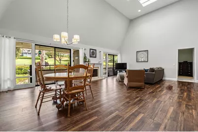 2537 Navarra Drive #9-B, Carlsbad, CA 92009 - Photo 1