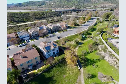 4163 Lake Circle Drive, Fallbrook, CA 92028 - Photo 3