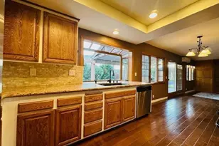 387 Nevada Ave, Ventura, CA 93004 - Photo 9