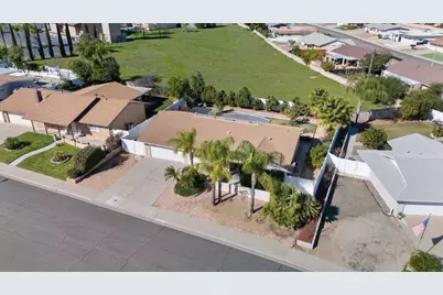 25760 Hartwick Rd, Menifee, CA 92586 - Photo 35