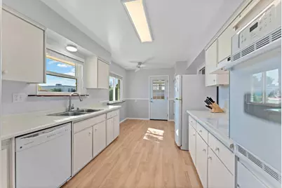 25760 Hartwick Rd, Menifee, CA 92586 - Photo 17