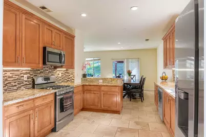 1379 Corte Bagalso, San Marcos, CA 92069 - Photo 3