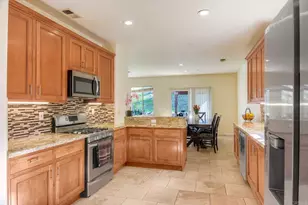 1379 Corte Bagalso, San Marcos, CA 92069 - Photo 3