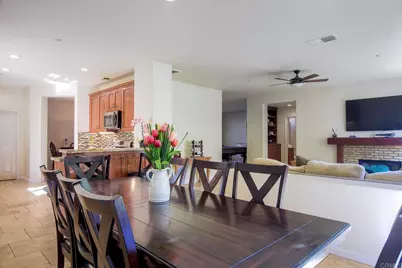 1379 Corte Bagalso, San Marcos, CA 92069 - Photo 7