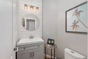 7457 Neptune Dr, Carlsbad, CA 92011 - Photo 11