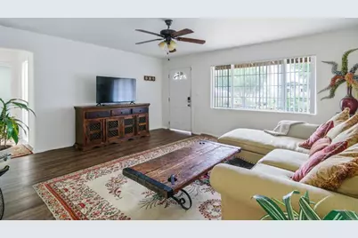 306 Fowles Street, Oceanside, CA 92054 - Photo 11