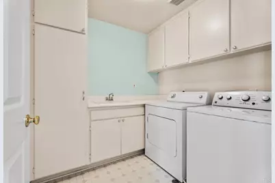 1959 Oxford Court, Vista, CA 92081 - Photo 27