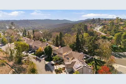 1959 Oxford Court, Vista, CA 92081 - Photo 5