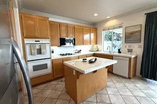 1959 Oxford Ct, Vista, CA 92081 - Photo 11