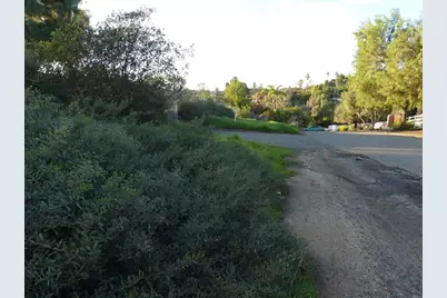 725 Yucca Road, Fallbrook, CA 92028 - Photo 29