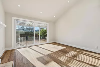 819 Daphne Court, Carlsbad, CA 92011 - Photo 7