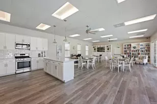 819 Daphne Ct, Carlsbad, CA 92011 - Photo 41