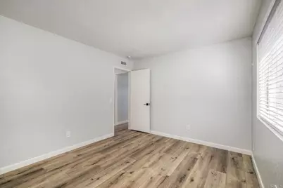 3477 N Sundown Ln, Oceanside, CA 92056 - Photo 15