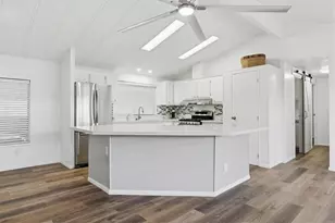 122 Beechwood Ln, Oceanside, CA 92054 - Photo 17