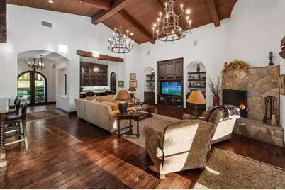 6870 La Valle Plateada, Rancho Santa Fe, CA 92067 - Photo 19