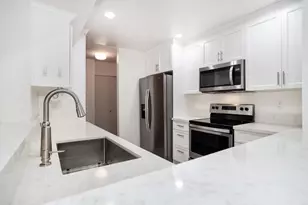 2639 Pirineos Way, Carlsbad, CA 92009 - Photo 23