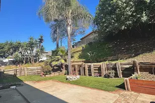 921 Lemon Ave, Vista, CA 92084 - Photo 23