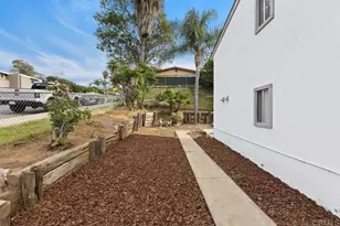 921 Lemon Ave, Vista, CA 92084 - Photo 25