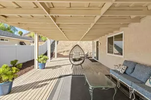 19065 Envoy Ave, Corona, CA 92881 - Photo 13