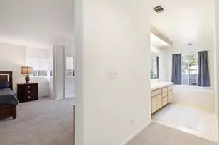 5602 Roundtree Pl, Westlake Village, CA 91362 - Photo 41