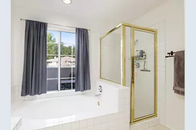 5602 Roundtree Place, Westlake Village, CA 91362 - Photo 43